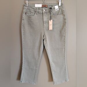 Judy Blue High Waist Cropped Jeans  NWT Size 9